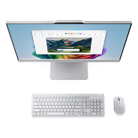 IdeaCentre AIO 24AKP10 KRK（23.8型 AMD）と付属のキーボード・マウス