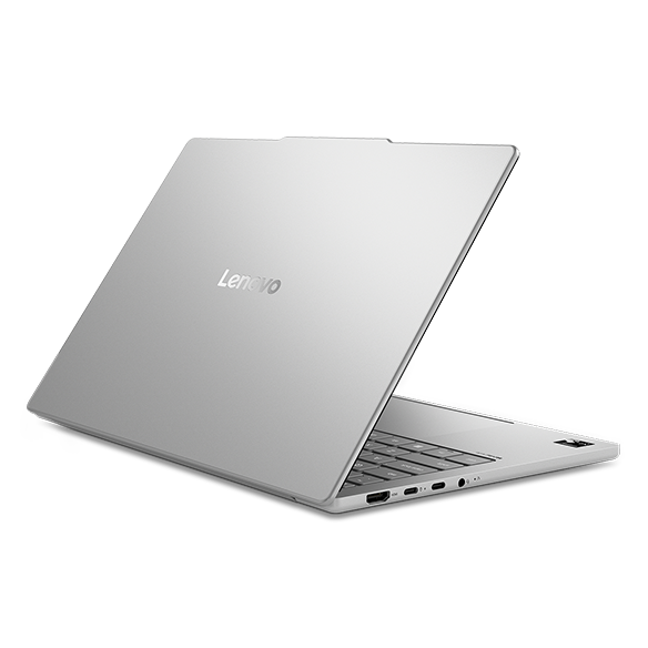 IdeaPad Slim 5x Gen 11（13.3型 Snapdragon）を斜め後ろから見たところ
