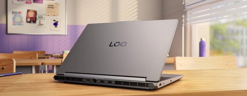 LOQ Essential 15IPH11を教室で使っている様子