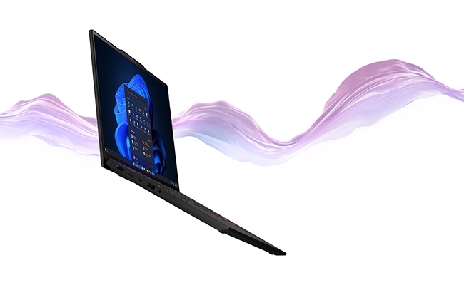 ThinkPad E14 Gen 7(14型 AMD)の本体