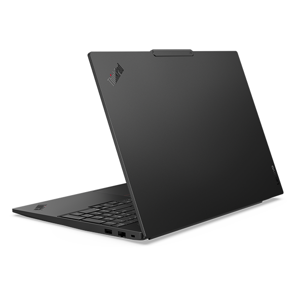 ThinkPad E16 Gen 3 ILL(16型 Intel)の薄さがわかる側面