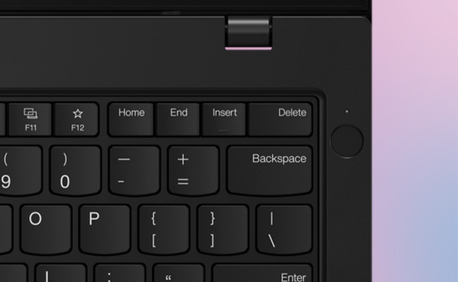 ThinkPad L14 Gen 7(14型 Intel)のキーボードとTrackPoint