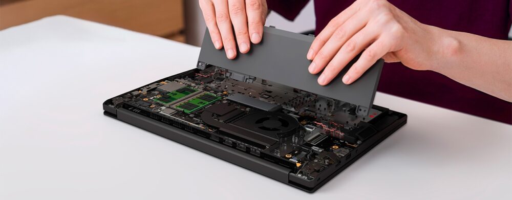 ThinkPad T16 Gen 5 AHPの内部構造とユーザー交換できる部品