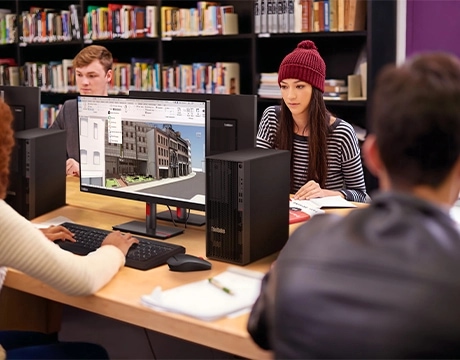 ThinkStation P2 Tower Gen 2(Intel)を使っている様子