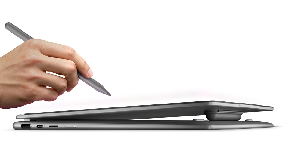 Yoga 7i 2-in-1 Gen 11 Aura Edition(16型 Intel)の薄さがわかる側面