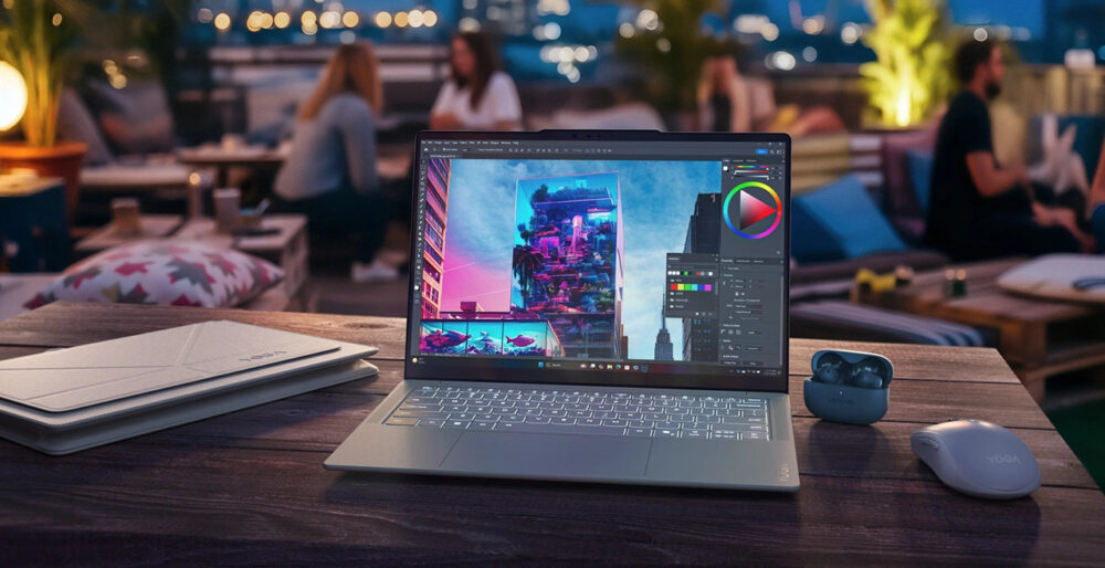 Yoga Slim 7i Ultra Gen 11 Aura Edition(14型 Intel)を使っている様子